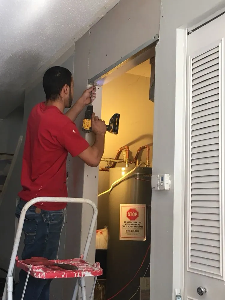 Slide of 007 Handyman Construction and Remodeling