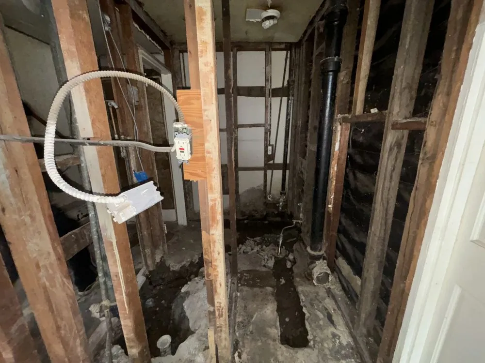 Slide of 1 Day Rooter & Plumbing