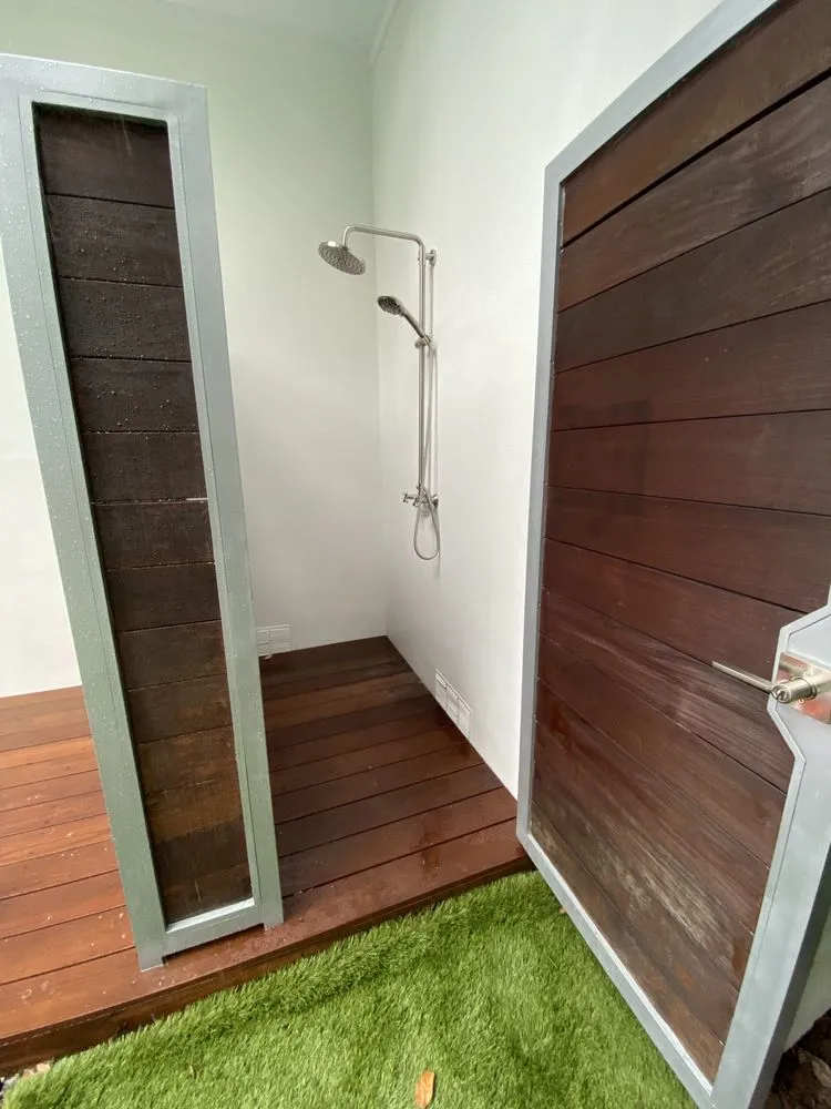 Slide of 1 Time Plumbing of Miami