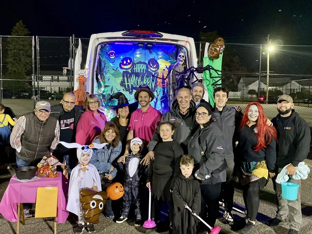 Slide of 1-Tom-Plumber