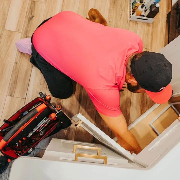 Slide of 1-Tom-Plumber