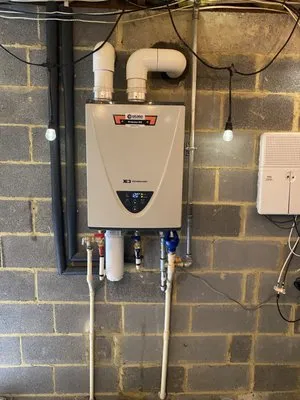 1-Up Plumbing Solutions Logo