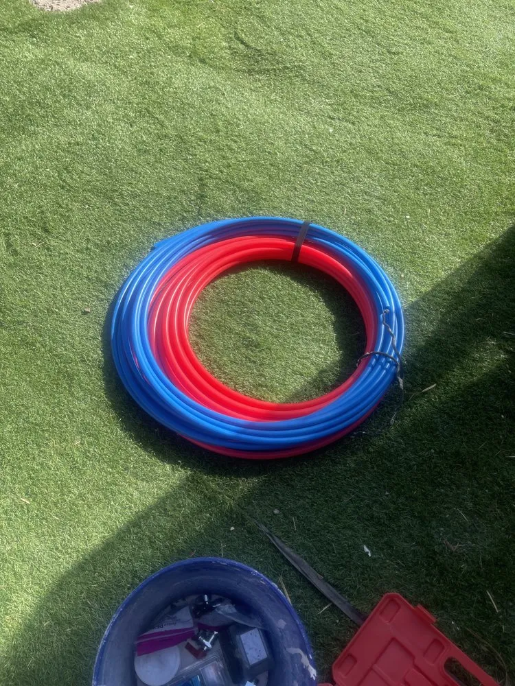 Slide of 100% Plumbers