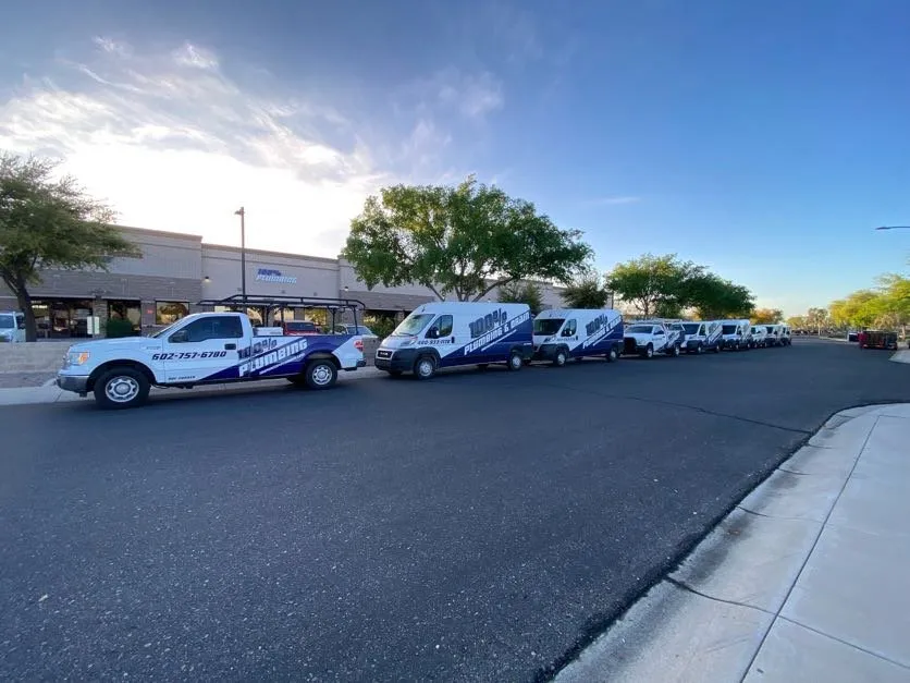 Slide of 100% Plumbing & Drain