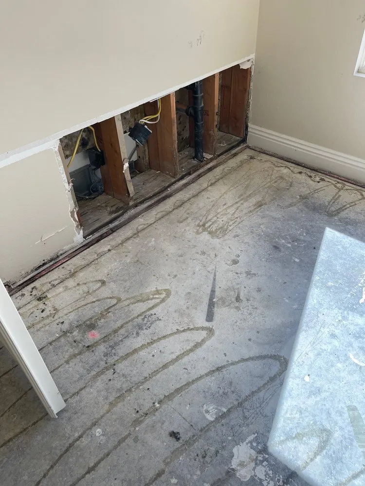 Slide of 111 Leak Detection