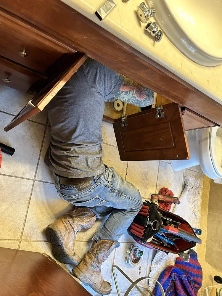 Slide of 12 Star Plumbing