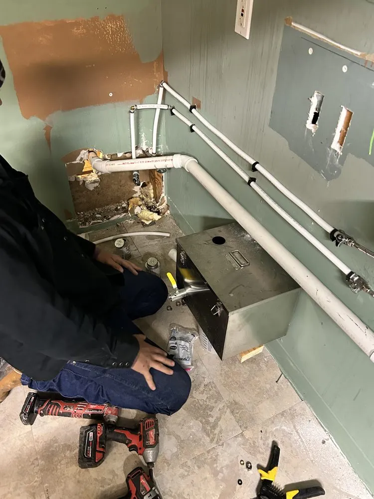 Slide of 12 Star Plumbing