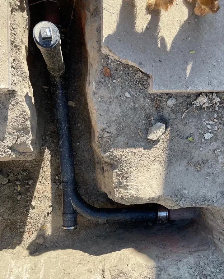 Slide of 12ONE12 Builder's Group