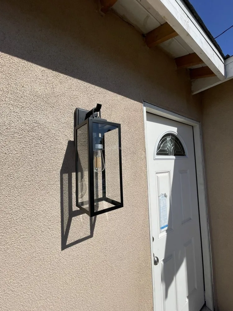 Slide of 12ONE12 Builder's Group