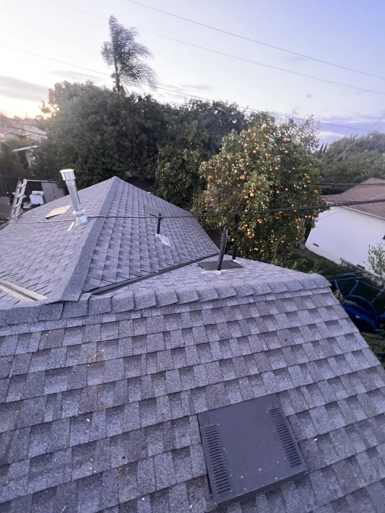 Slide of 12ONE12 Builder's Group