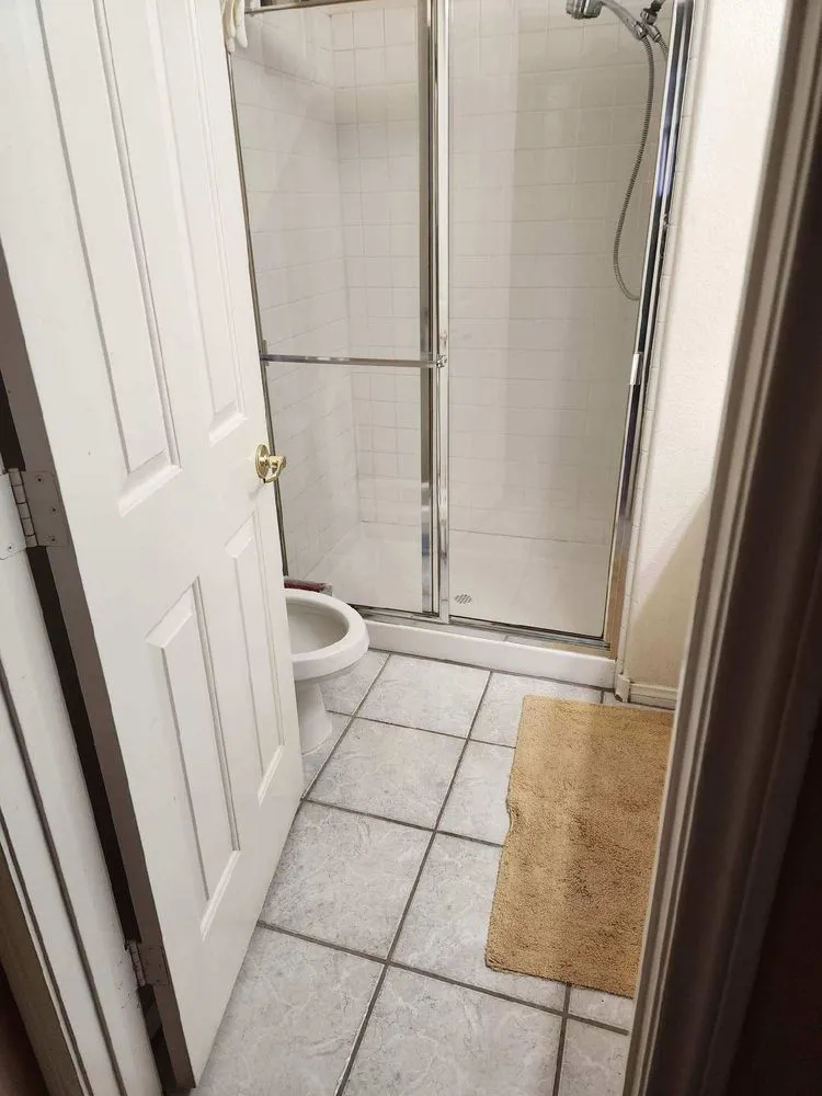 Slide of 1Home Construction