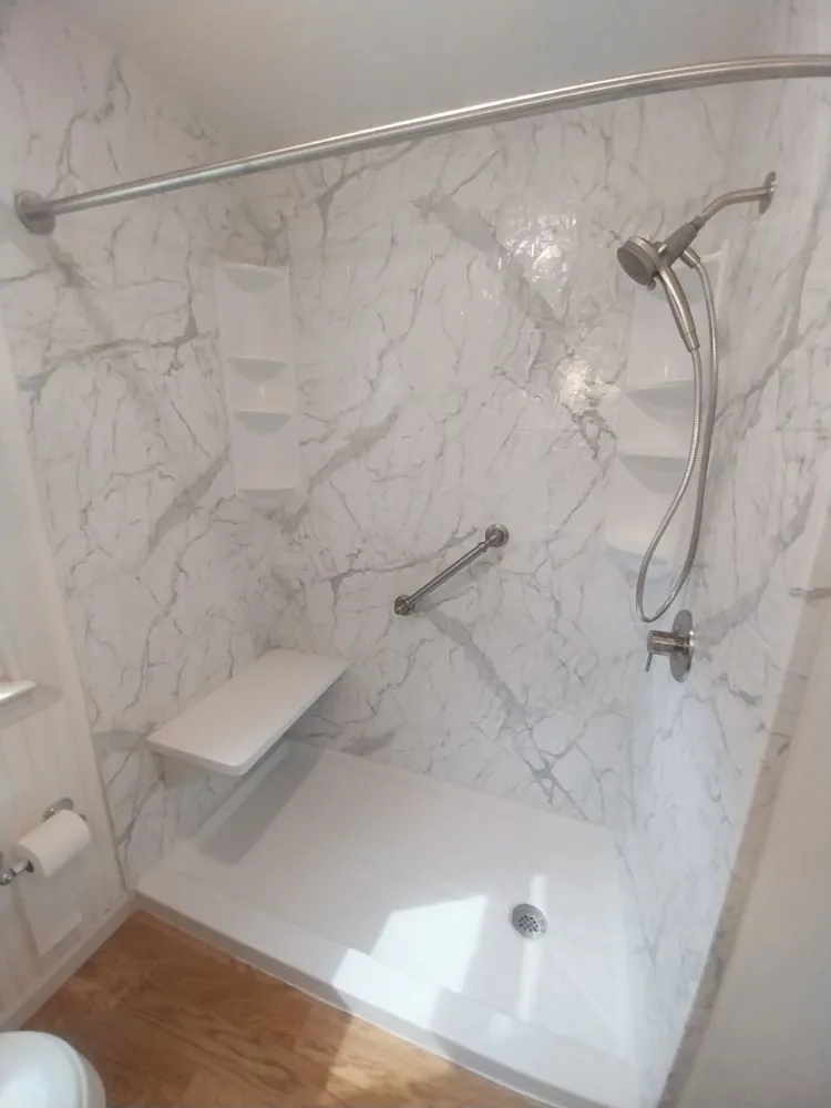 Trusted leak detection experts serving Coloma Charter Township, MI - 1Showers&Baths