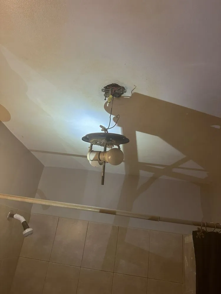 Slide of 1st Choice Building Maintenance