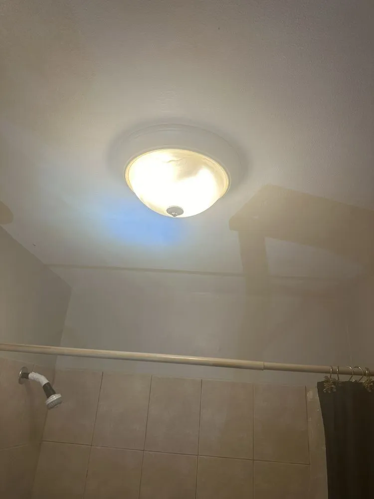 Slide of 1st Choice Building Maintenance