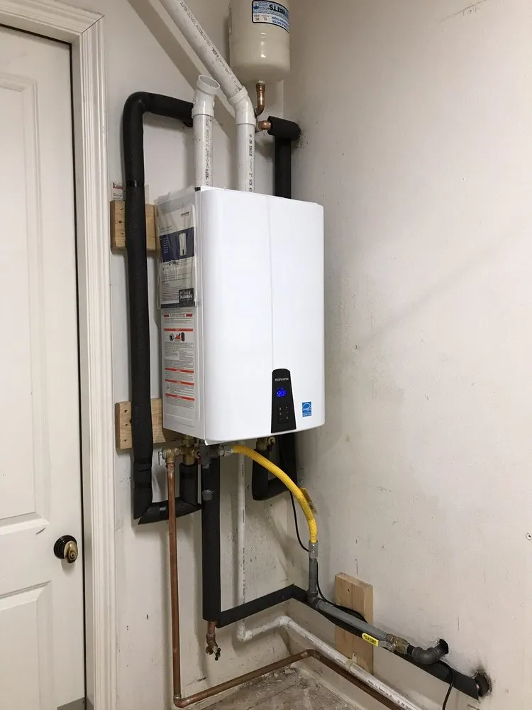 Expert emergency plumbing for homes in Oceanside, CA by 1st Choice Plumbing Heating and Air