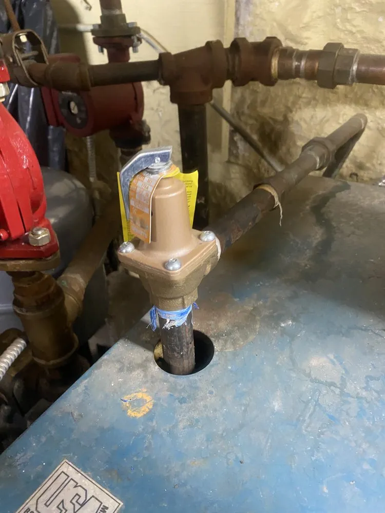 Professional water heater service service in Brooklyn, NY - 2 Brothers Piping & Heating