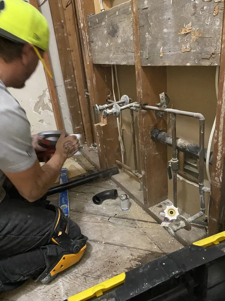 Slide of 2 Cousins Construction