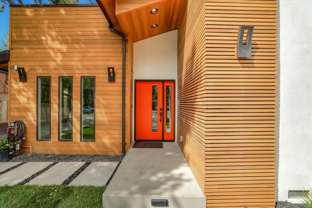 Slide of 2 Fast Construction