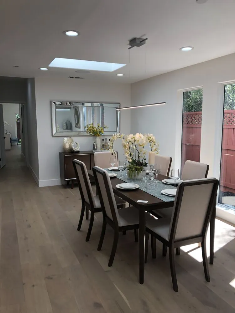 Slide of 2 Fast Construction