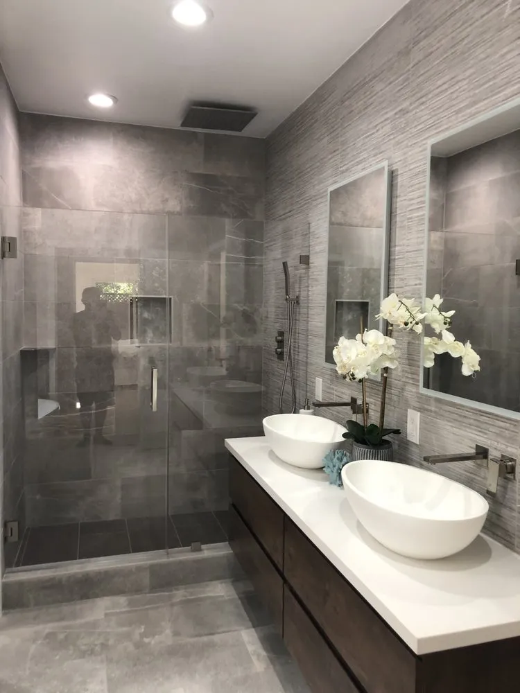 Slide of 2 Fast Construction