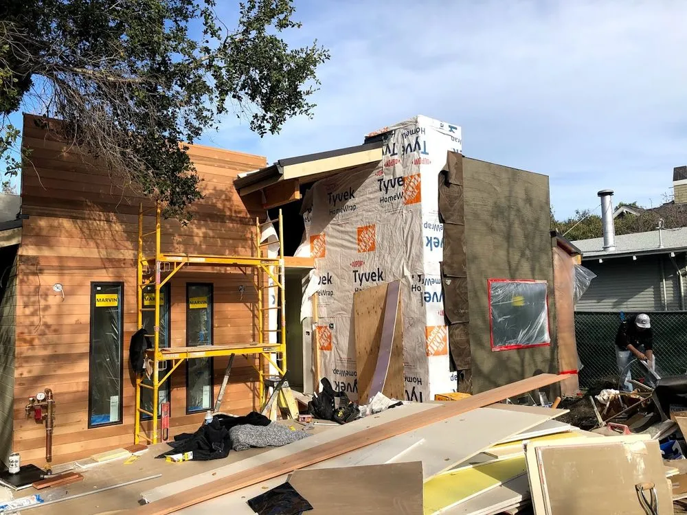 Slide of 2 Fast Construction