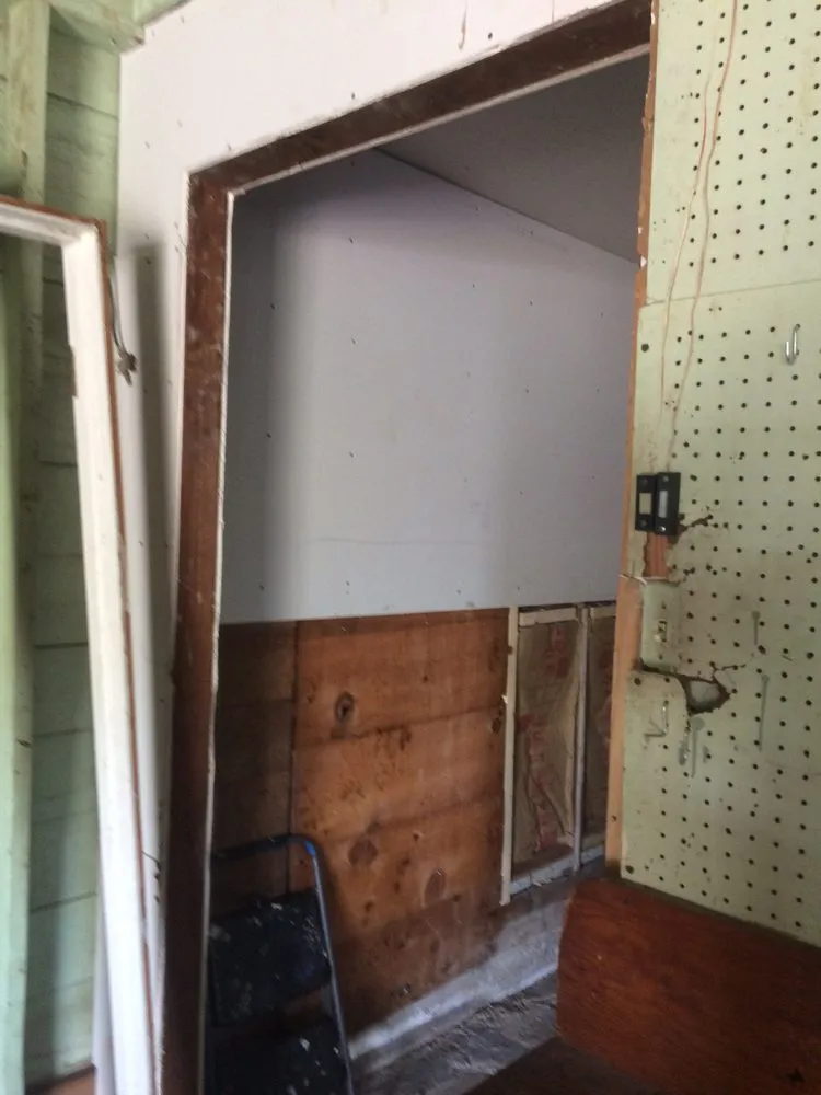 Slide of 2-J'S Construction