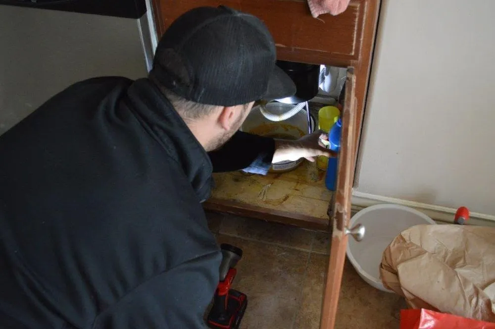 Emergency emergency plumbing service in Seattle, WA - 2 Sons Plumbing Heating & Air