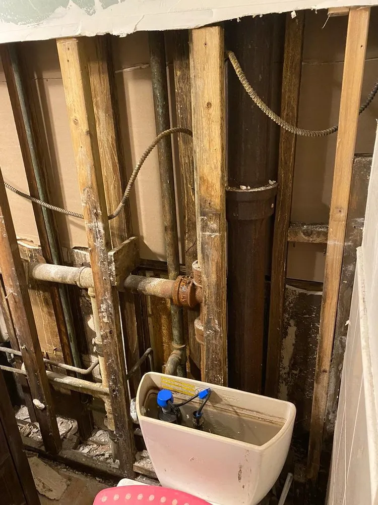 Slide of 24 Hour Emergency Plumbing Drain Cleaning & Home Repair