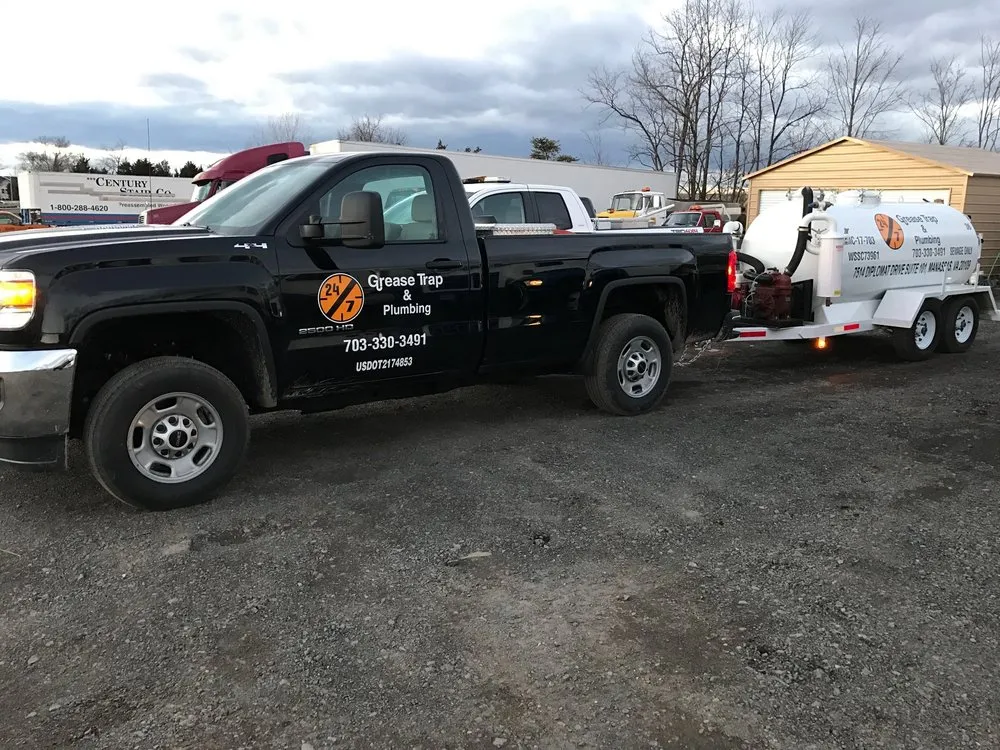 Slide of 24/7 Grease Trap & Services