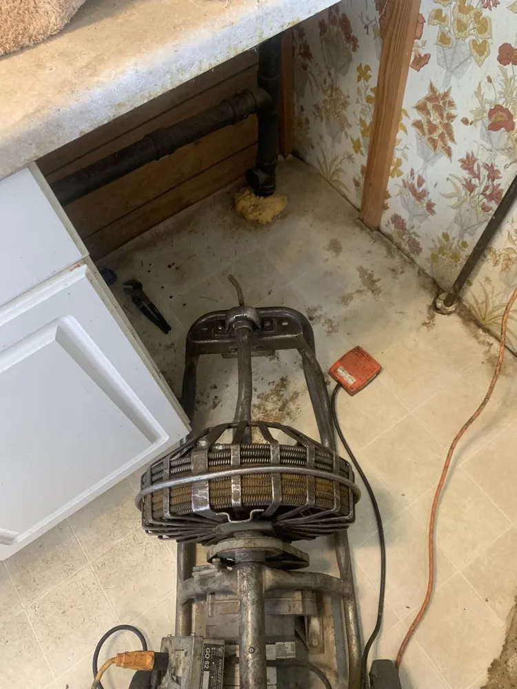 Quality water heater service experts serving Turlock, CA - 24/7 Plumbing & Handyman Services