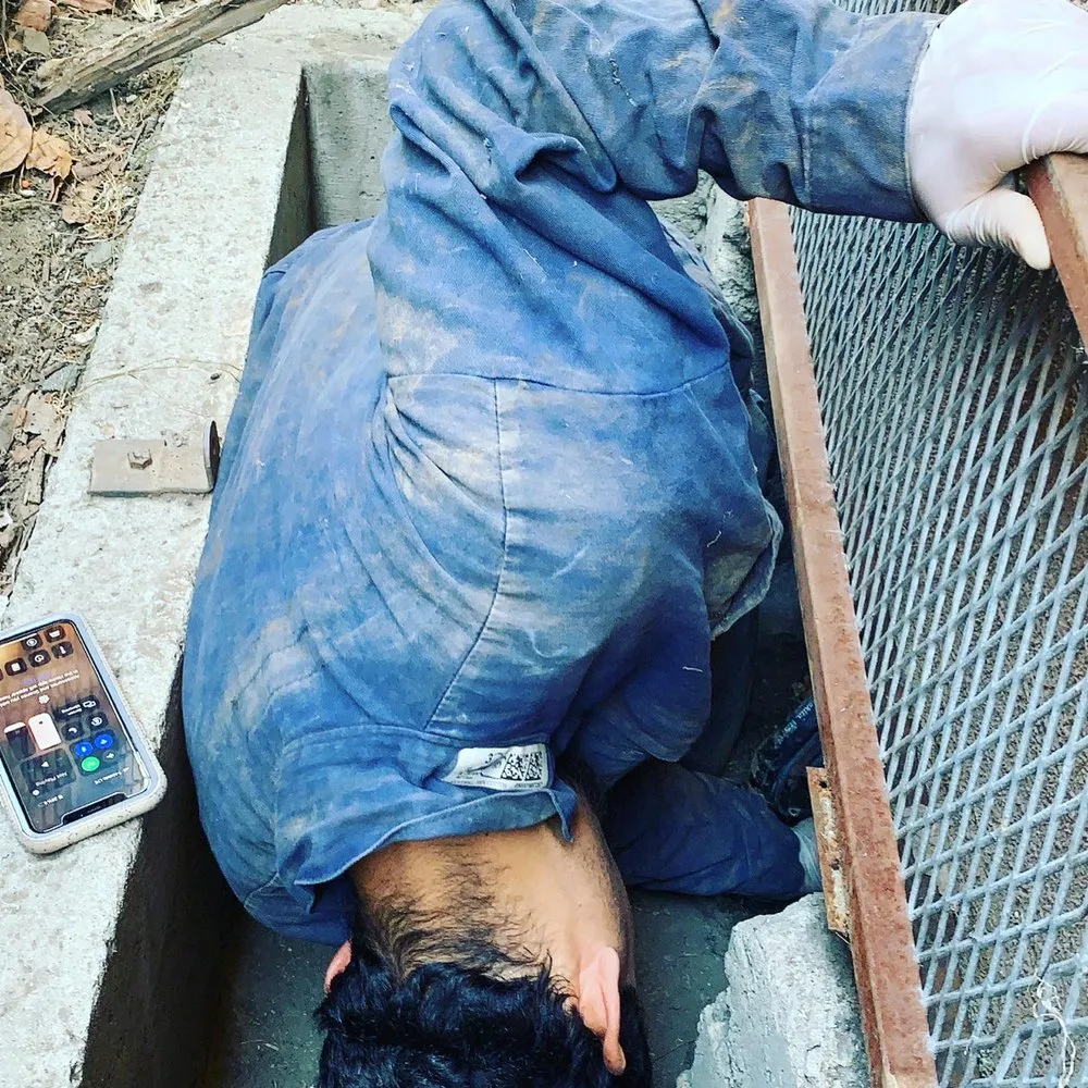 Slide of 24/7 Pro-Rooter Plumbing