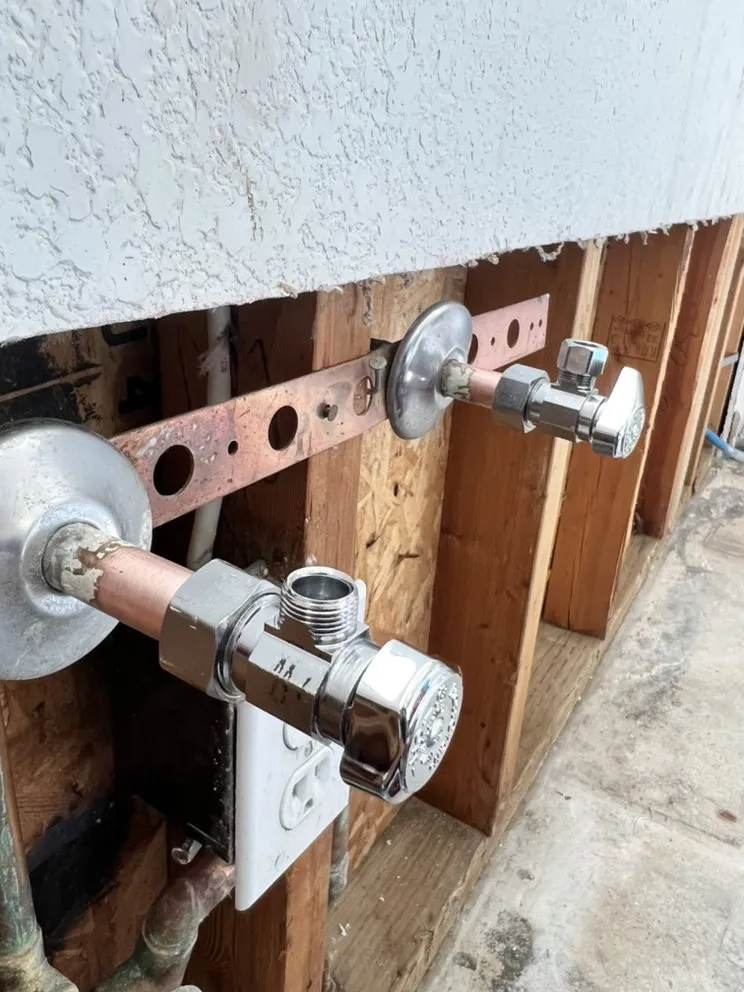 Slide of 24/7 Pro-Rooter Plumbing