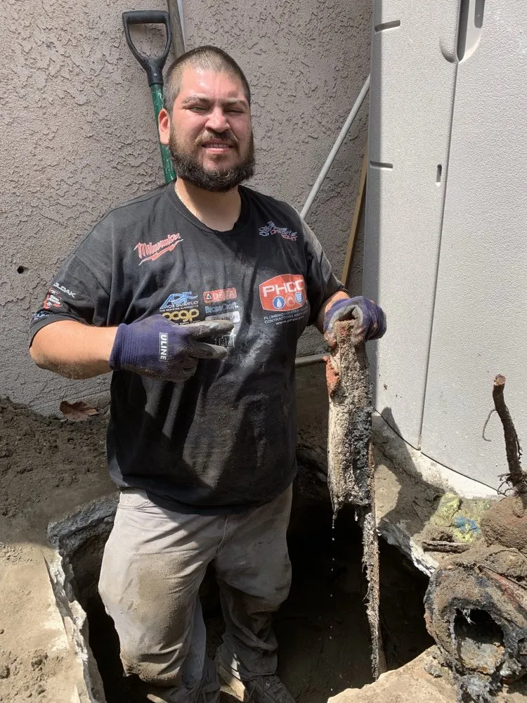 Slide of 24/7 Pro-Rooter Plumbing