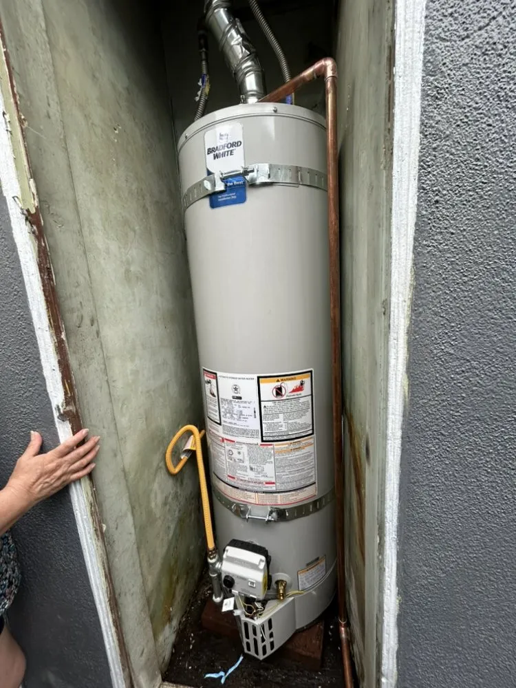 Slide of 24/7 Rooter Service