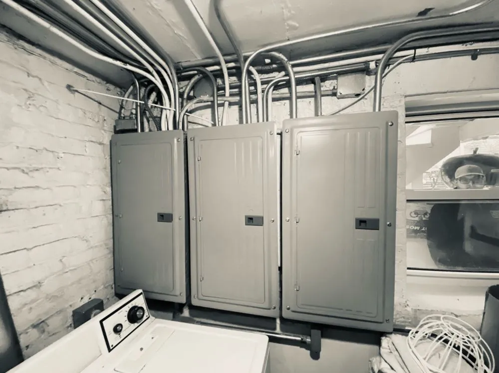 Slide of 24/7 Service Team