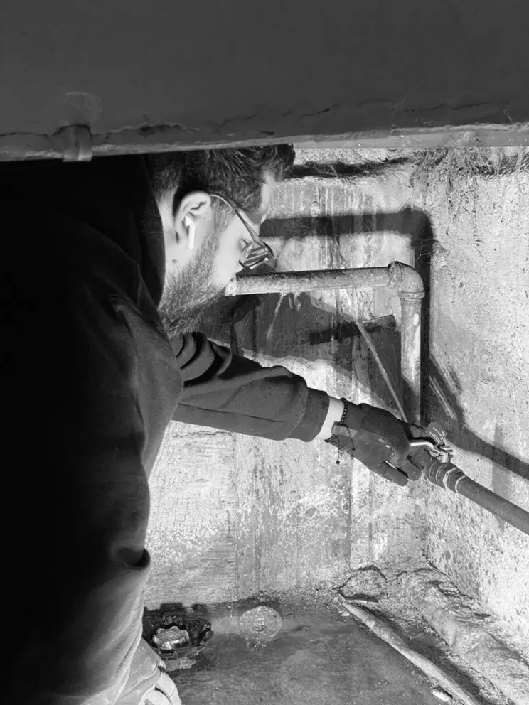 Slide of 24/7 Service Team