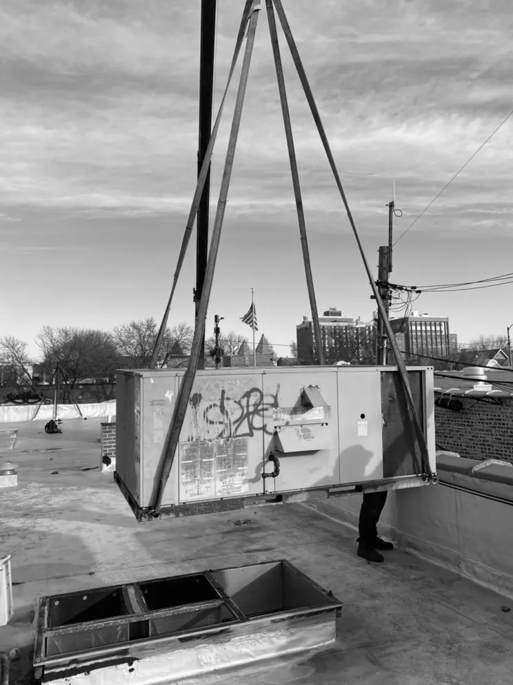 Slide of 24/7 Service Team