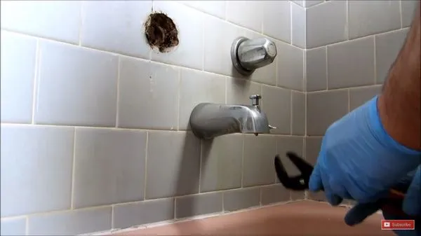 2AA Construction Logo