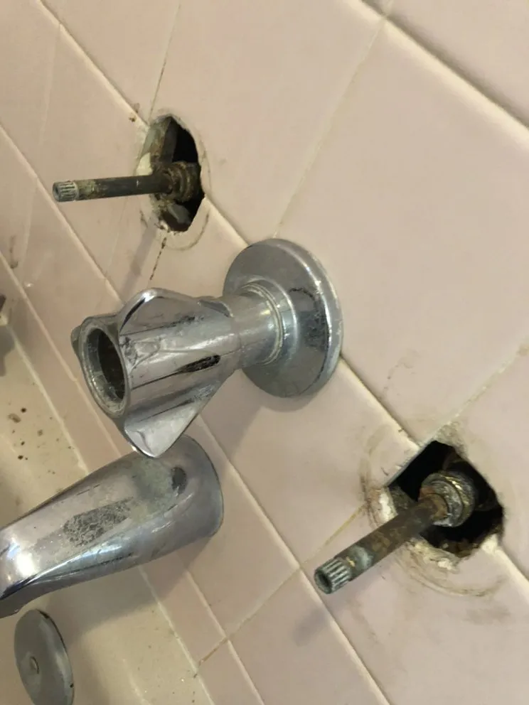 Slide of 3 J's Plumbing Service