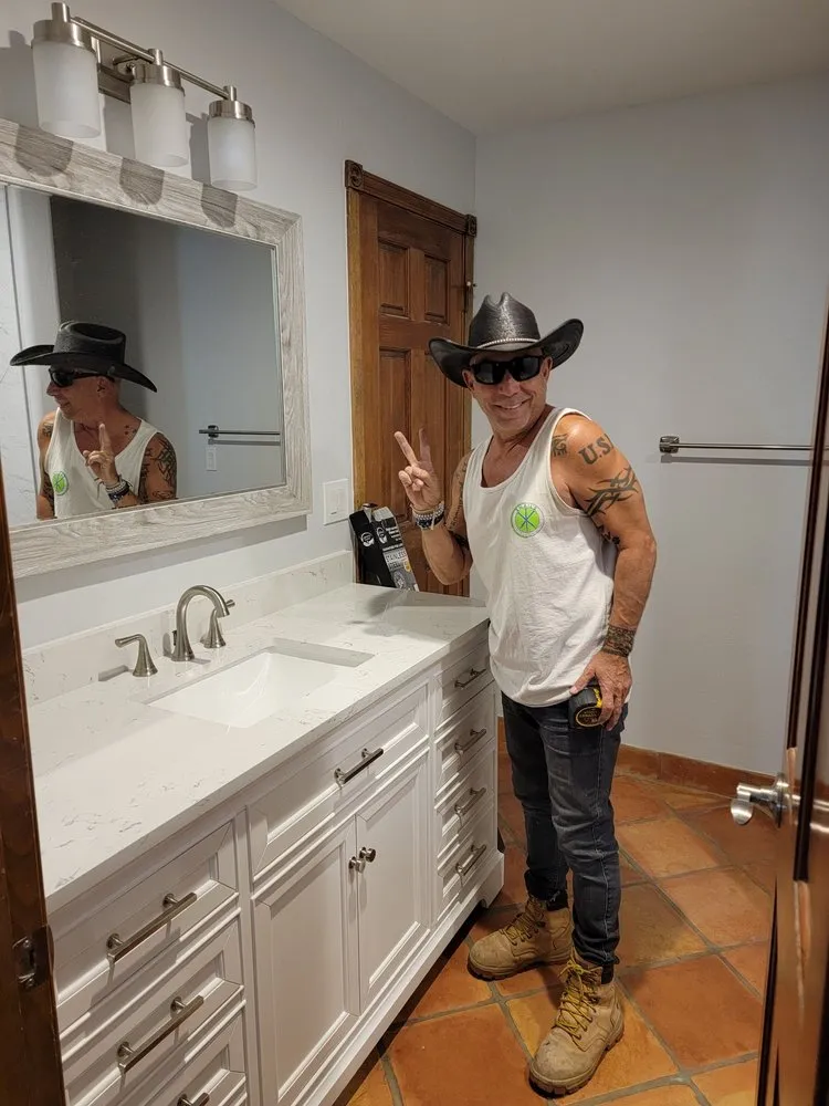 Slide of 3 Nails Contracting