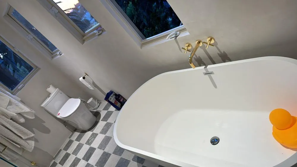 Slide of 323 Plumbing