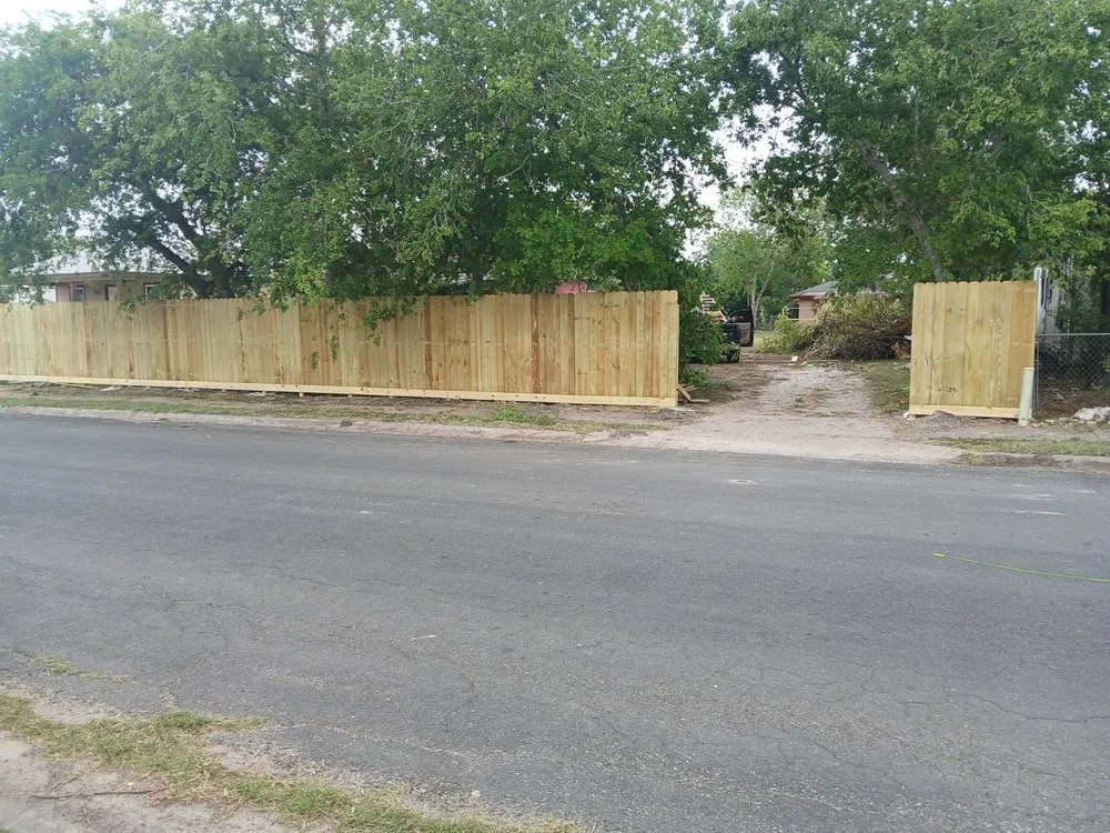 Slide of 361 Handyman Services