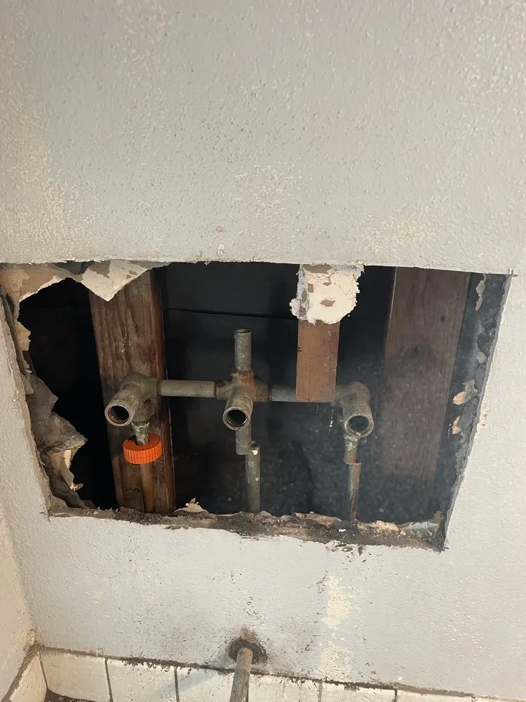 Emergency emergency plumbing for homes in El Sobrante, CA by 3Bro’s Plumbing