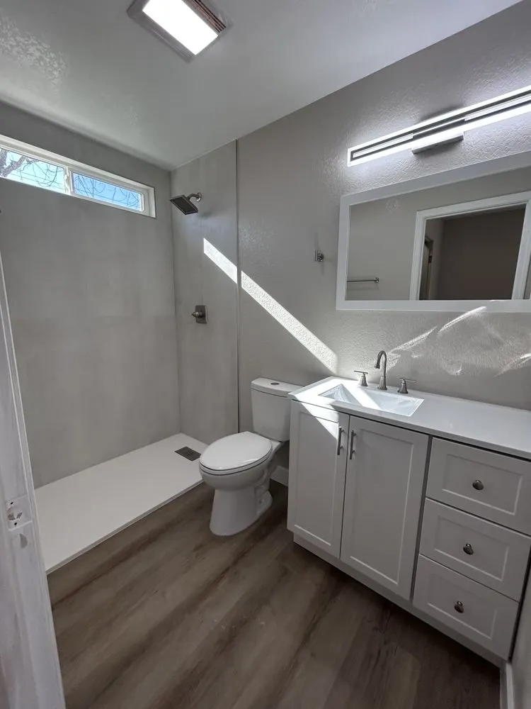 Slide of 3MP Builders