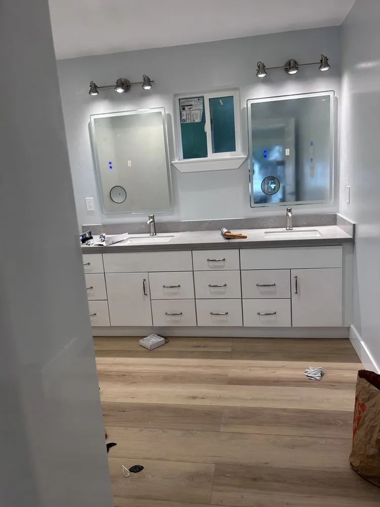 Slide of 3MP Builders