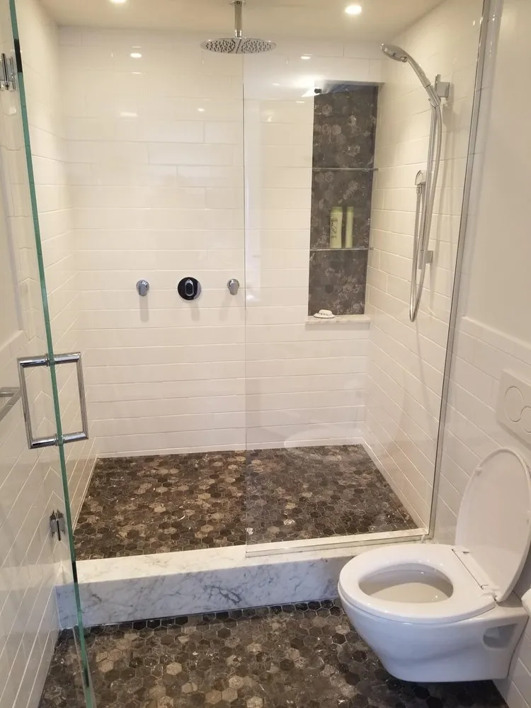 Slide of 3R Plumbing and Mechanical