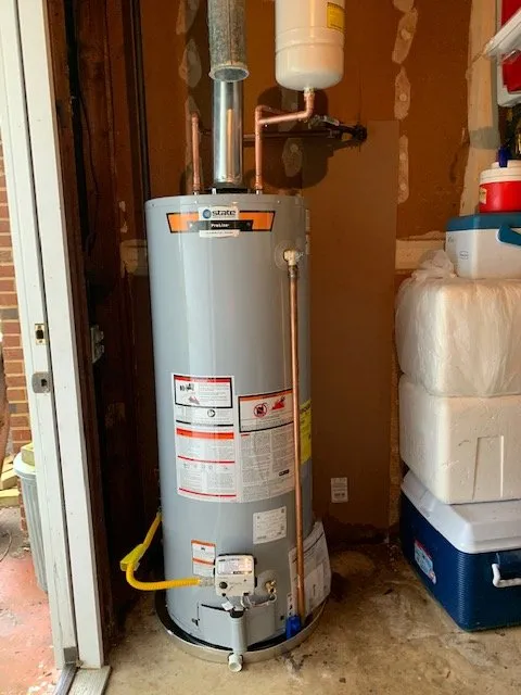 Slide of 4 Service Pros