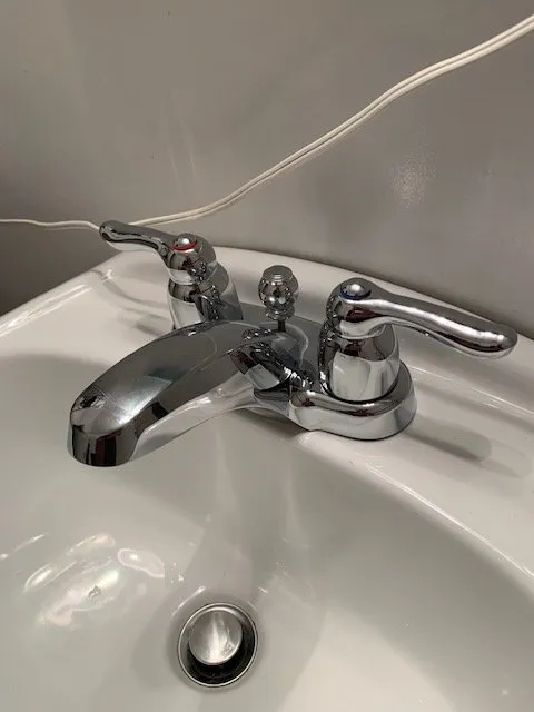 Slide of 4 Service Pros