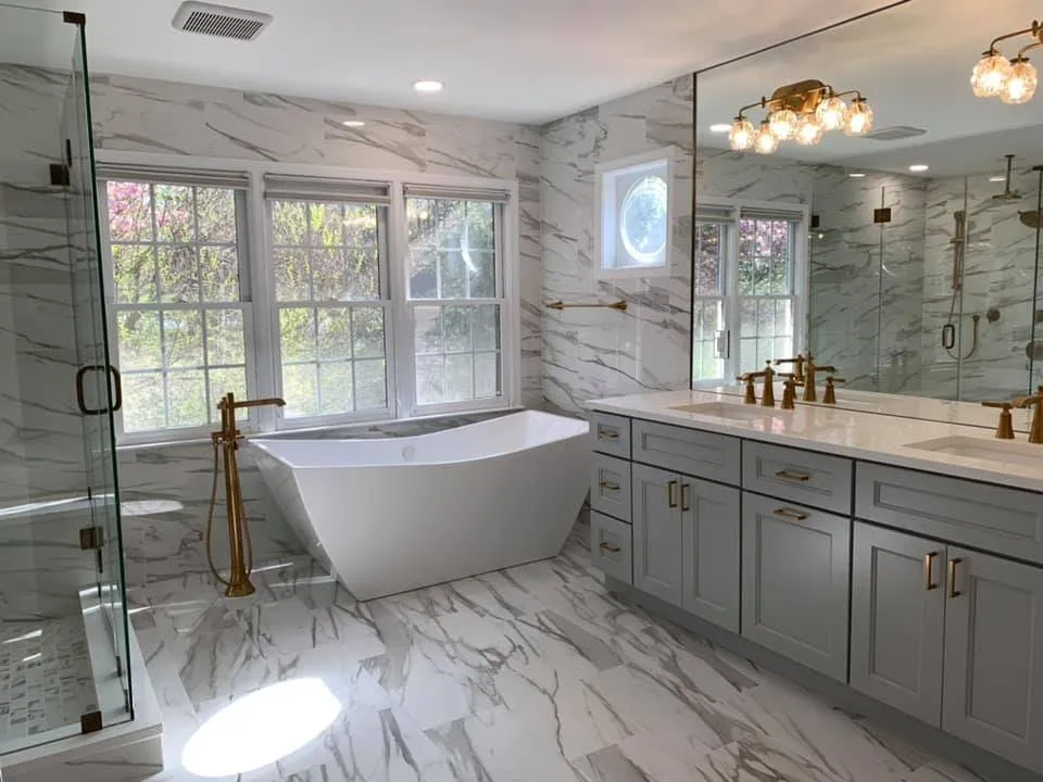 Slide of 4 Service Pros