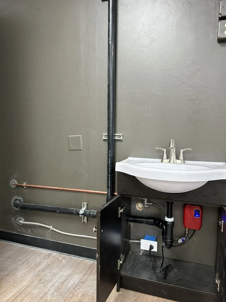 Slide of 4taleza Plumbing